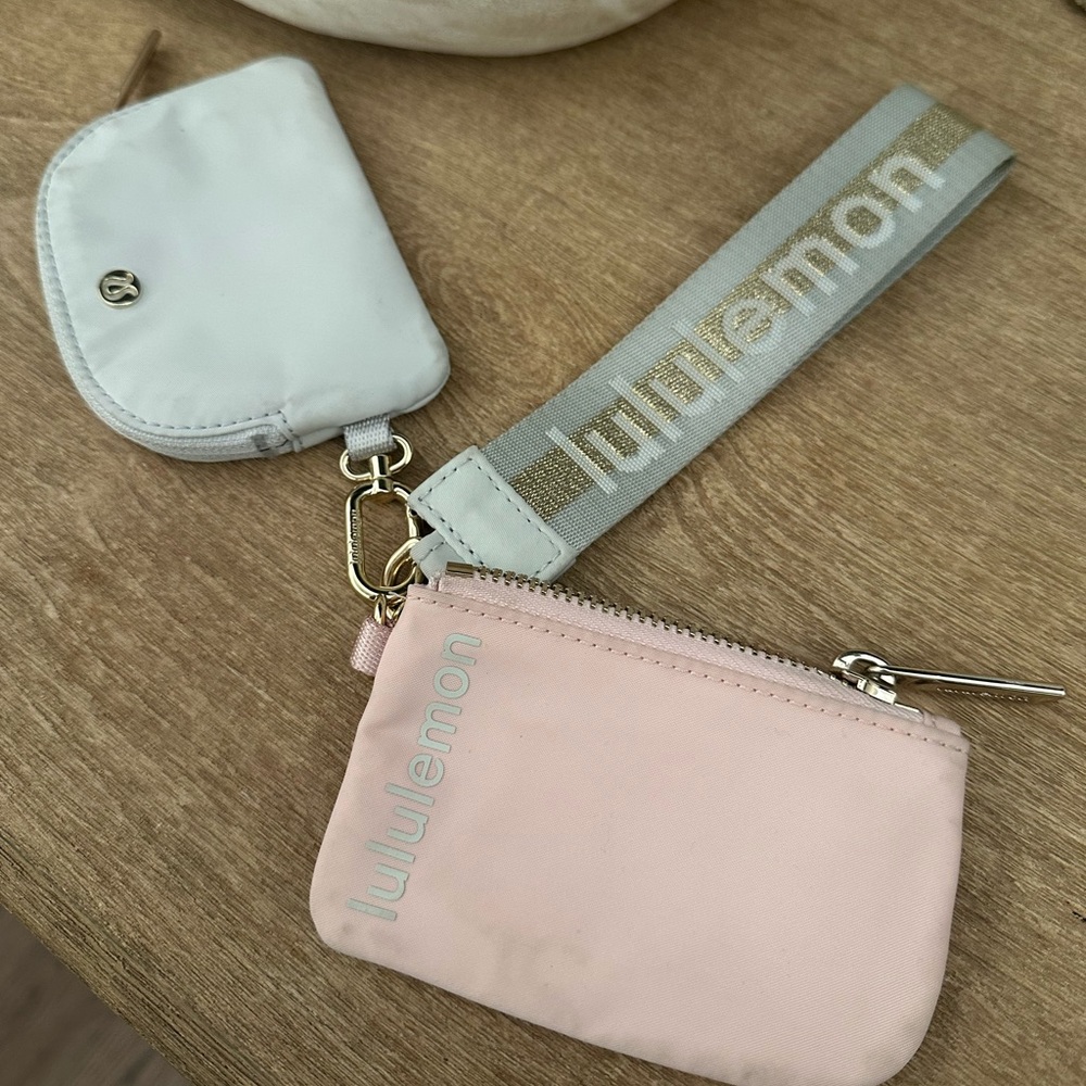 Lululemon Dual Pouch Wristlet